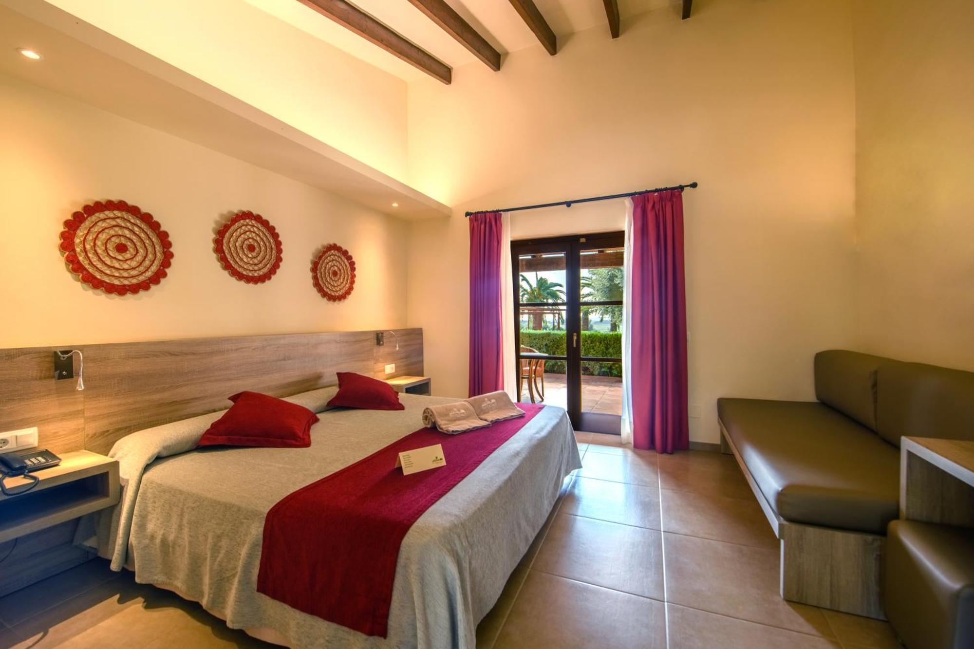 Hotel Son Trobat Wellness & Spa Сант-Льоренс-дес-Кардассар Экстерьер фото